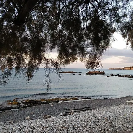 Georgoshouse Lykos Sfakia فندق *