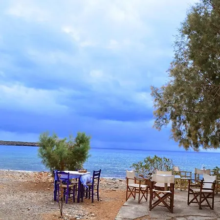 Georgoshouse Lykos Sfakia Livaniana