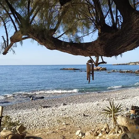Georgoshouse Lykos Sfakia Hotell Livaniana