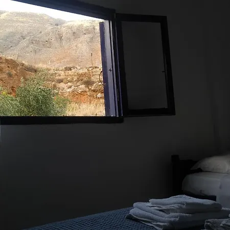 Georgoshouse Lykos Sfakia